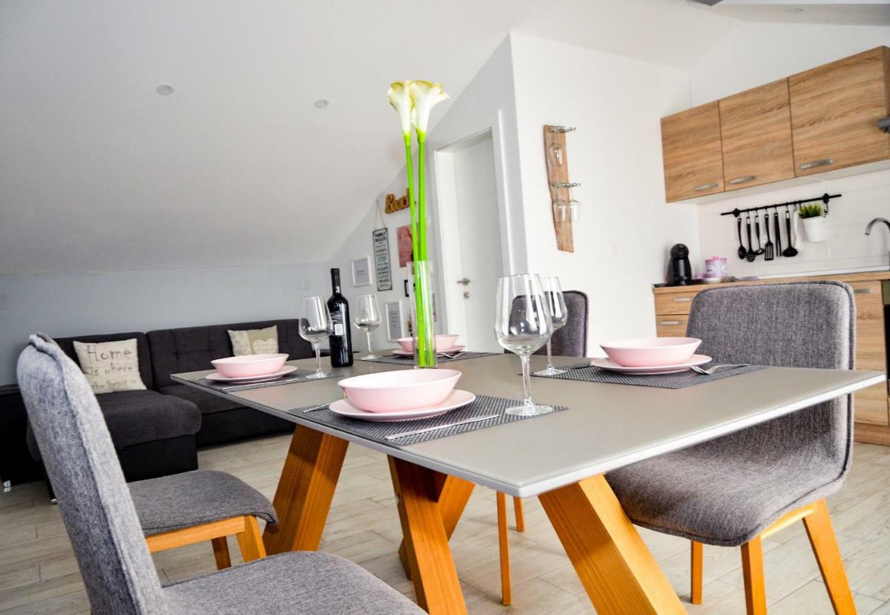 Marazul Apartments ปอฟเลียนา ภายนอก รูปภาพ